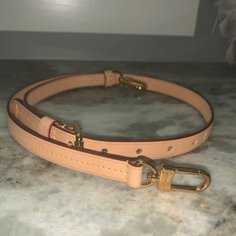 SOLD ‼️‼️Louis Vuitton shoulder strap